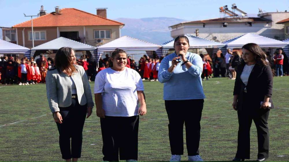 Karacasu’da Cumhuriyet’in 102. yılı coşkuyla kutlandı