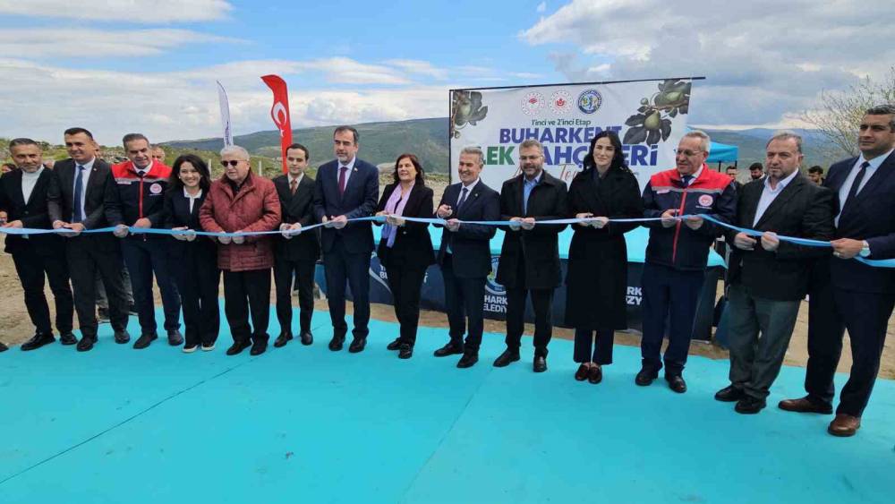 Aydın&rsquo;ın ilek bah&ccedil;eleri t&ouml;renle hizmete a&ccedil;ıldı
