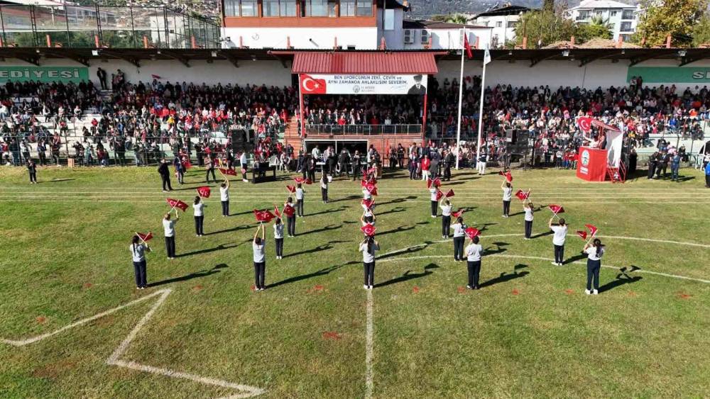 Bozdoğan&rsquo;da Cumhuriyet coşkusu: 103. yıl g&ouml;rkemli t&ouml;renle kutlandı
