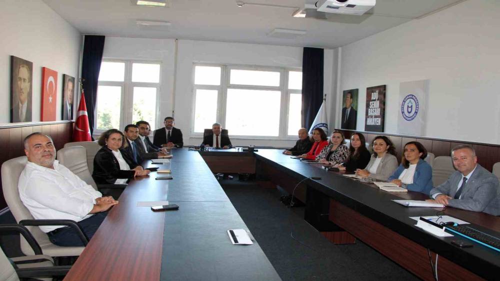 ADÜ’DE MESLEK YÜKSEKOKULLARI ELE ALINDI