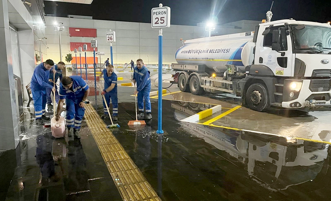 Aydın B&uuml;y&uuml;kşehir&rsquo;den, otob&uuml;s terminallerinde temizlik &ccedil;alışması
