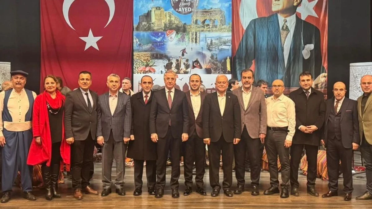 AYDIN&rsquo;DA ELAZIĞ R&Uuml;ZG&Acirc;RI: K&Uuml;RS&Uuml;BAŞI GECESİ YOĞUN İLGİ G&Ouml;RD&Uuml;