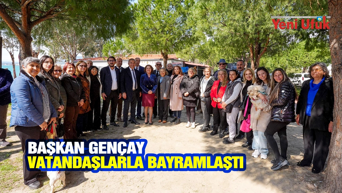 BAŞKAN GEN&Ccedil;AY VATANDAŞLARLA BAYRAMLAŞTI
