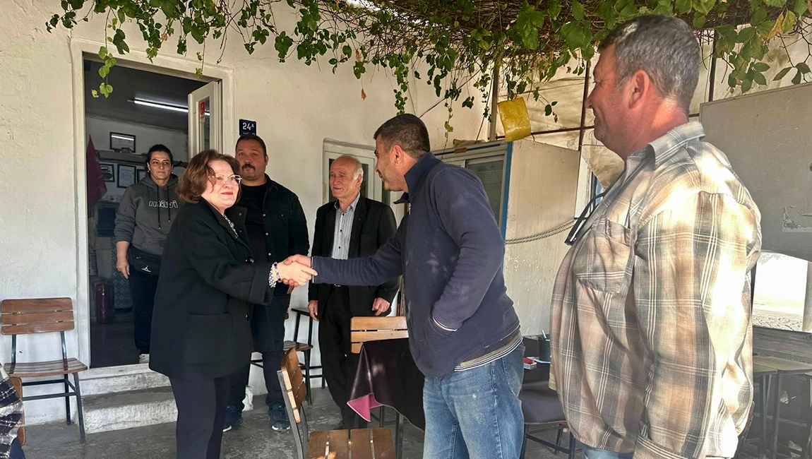 BAŞKAN GENÇAY’DAN MAVİŞEHİR PAZARYERİNDE İNCELEMELERDE BULUNDU