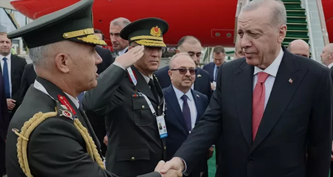 Cumhurbaşkanı Erdoğan, Ekonomik İşbirliği Zirvesi için Hankendi’de