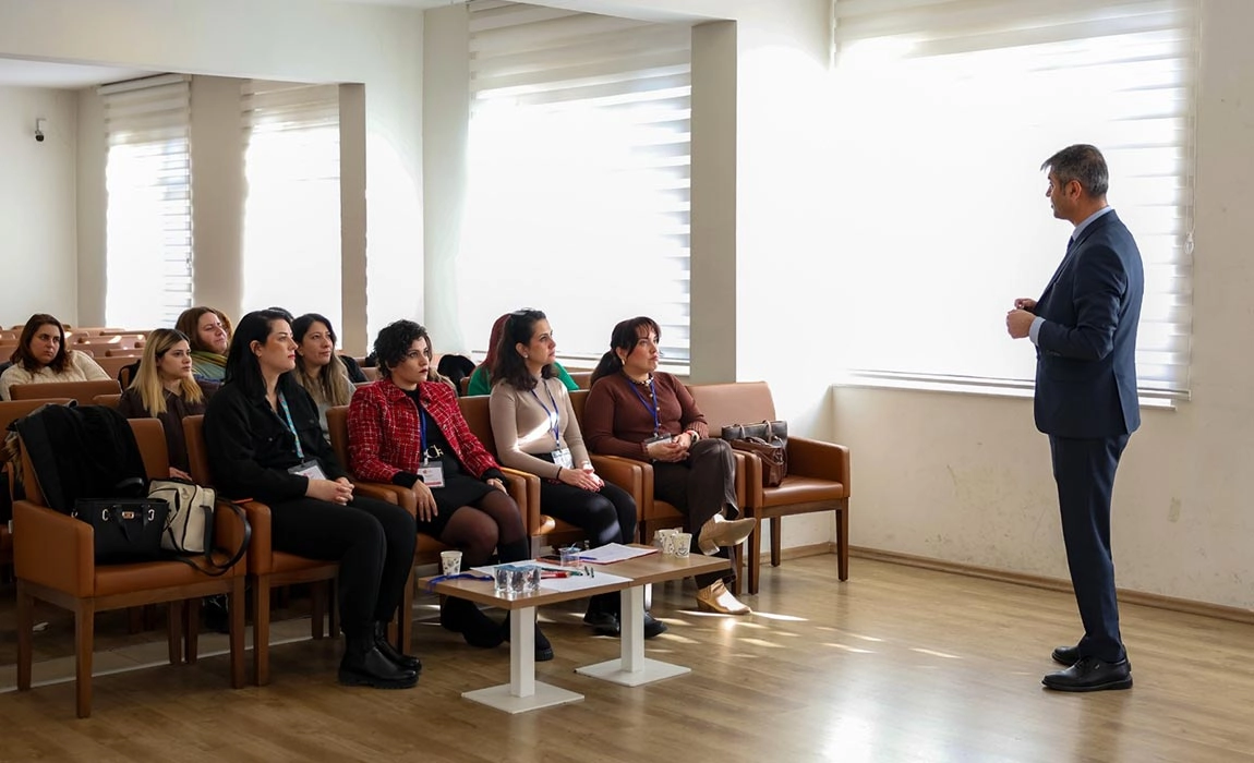 Efeler Kadın Kooperatifi Eğitimle G&uuml;&ccedil;leniyor