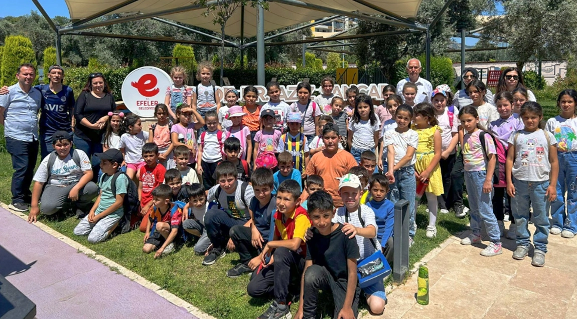 EFELER’DE BİLİMLE BULUŞMA NOKTASI: AZİZ SANCAR MATEMATİK VE BİLİM PARKI İLGİ GÖRÜYOR
