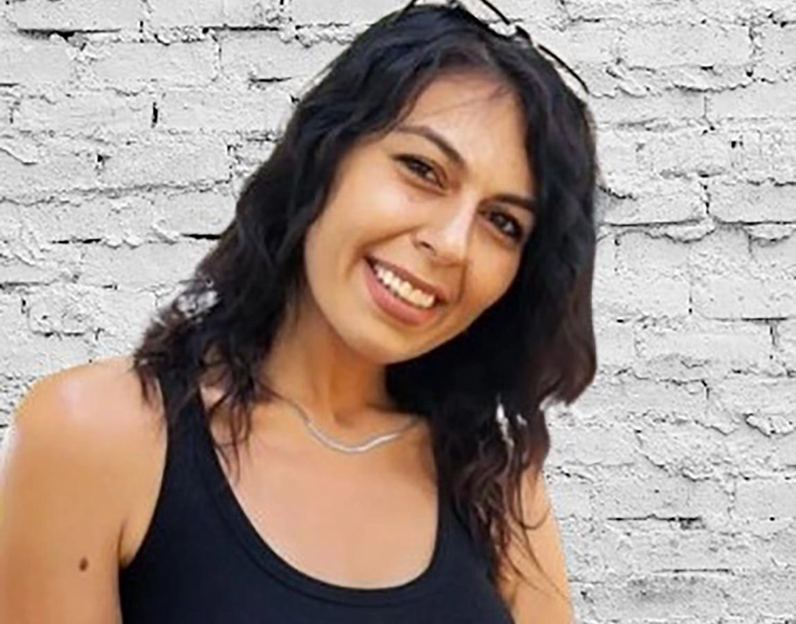 KARISINI BAŞINDAN VURUP KAZA S&Uuml;S&Uuml; VERMİŞTİ, İNTERNETTE SİLAH ARADIĞI ORTAYA &Ccedil;IKTI