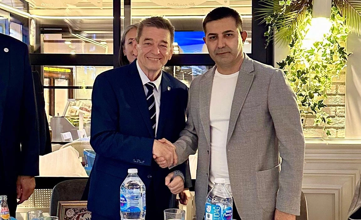 KUŞADASI BELEDİYESİ&rsquo;NDEN ARNDT&rsquo;A FAHRİ HEMŞEHRİLİK BERATI