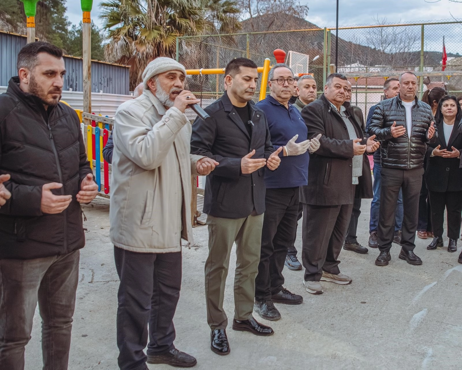 Kuşadası&rsquo;nda oru&ccedil;lar dualar eşliğinde a&ccedil;ıldı