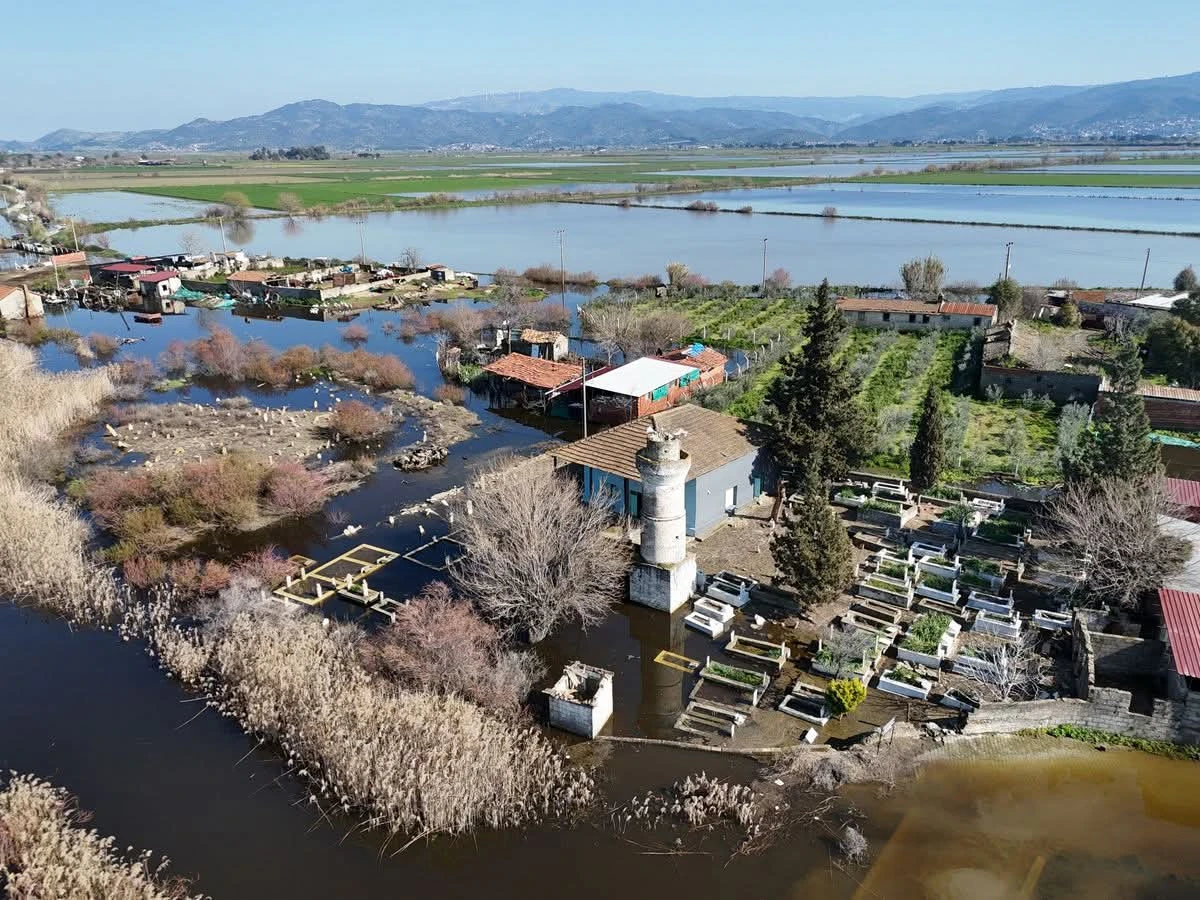 &ldquo;SULAR &Ccedil;EKİLMİYOR AMA GE&Ccedil;İM BİTİYOR&rdquo; KALCIK K&Ouml;YL&Uuml;S&Uuml; TAŞKINLARLA BAŞ BAŞA