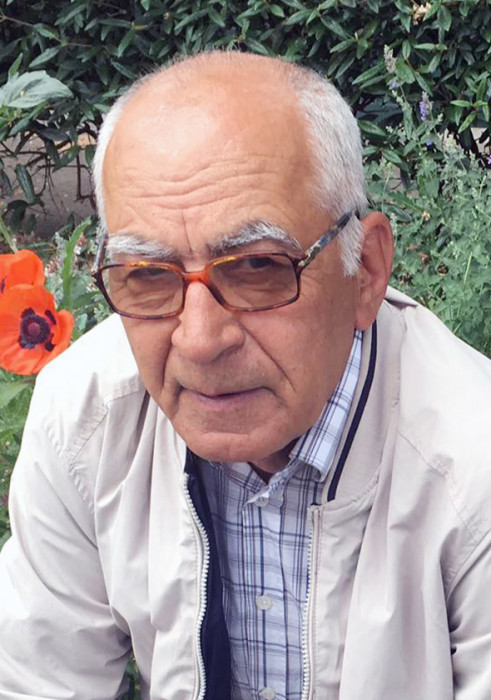 Şükrü Çekinmez