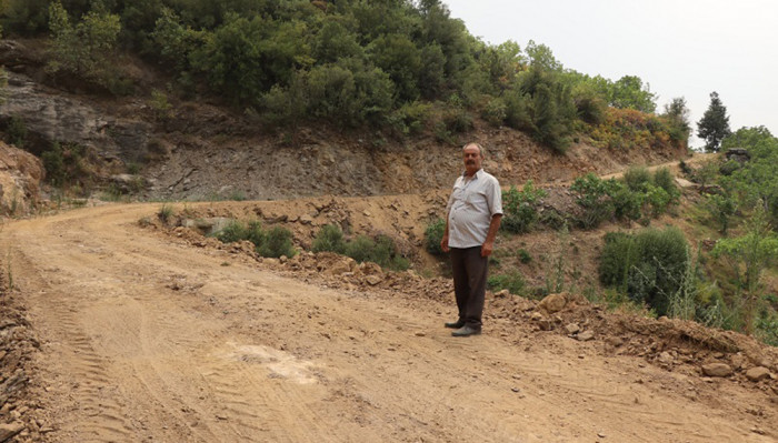 Çatak’ta yol çalışmaları devam ediyor